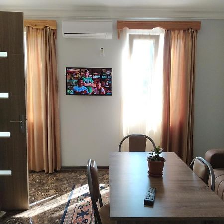 M2 House Villa Chakvi Kültér fotó