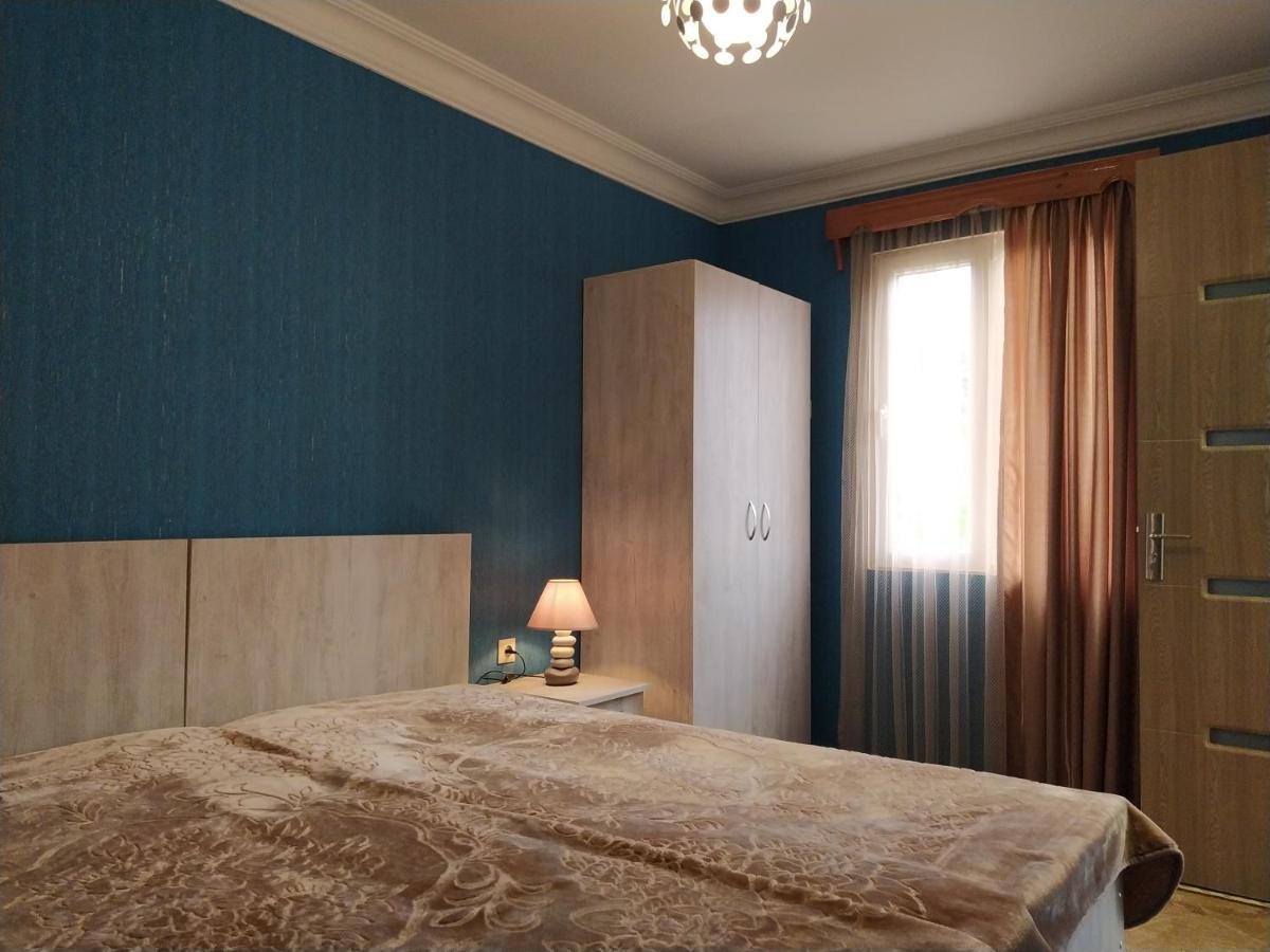M2 House Villa Chakvi Kültér fotó