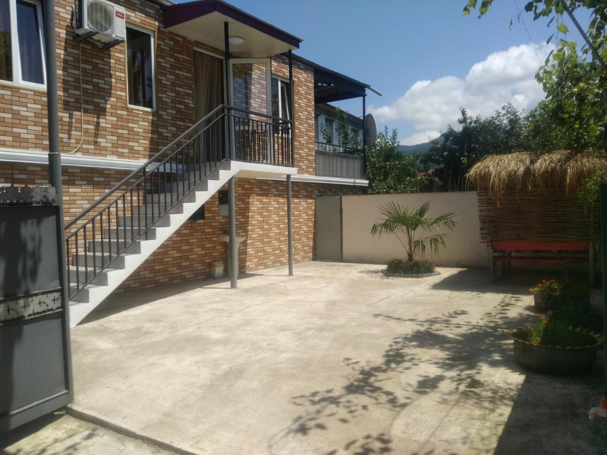 M2 House Villa Chakvi Kültér fotó